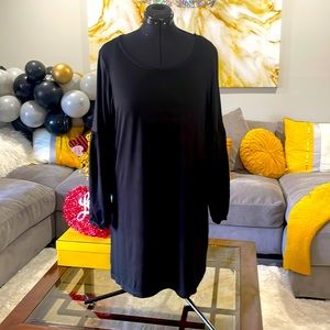 Mercer & Madison black dress with bell sleeves. Size XL